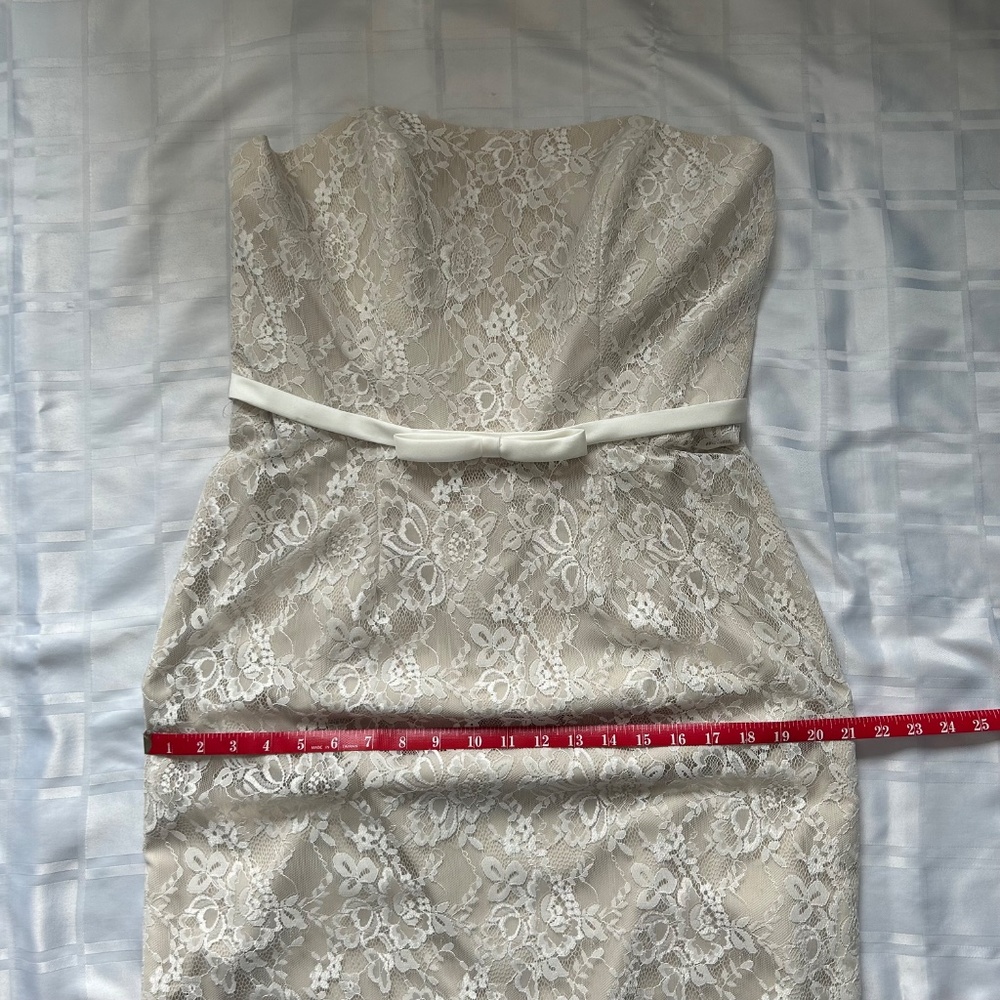 Alfred Angelo Strapless Empire Waist Champagne Underlay White Lace Overlay Dress - Picture 7 of 17